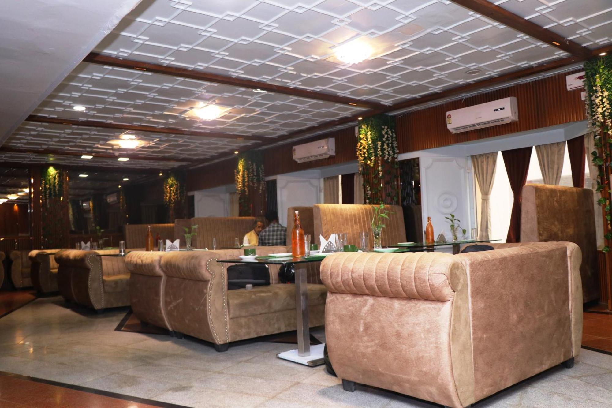 Hotel Samrat International باتنا المظهر الخارجي الصورة